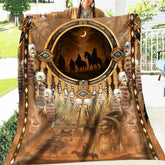 Sacred Wolf Spirit – Blanket of Strength, Freedom & the Eternal Bond with Nature