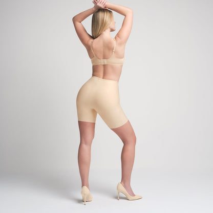 BUTT ENHANCING PADDED SHORT